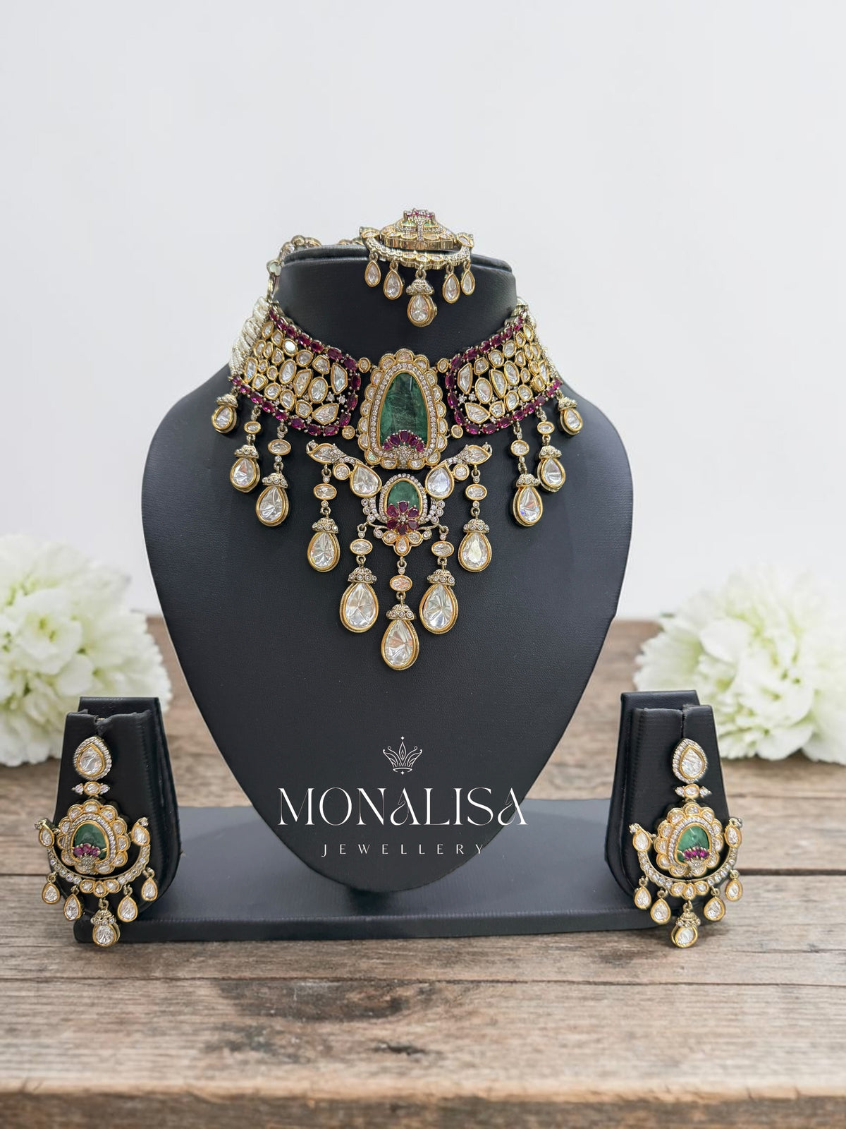 Siyona Polki Designer Necklace Set