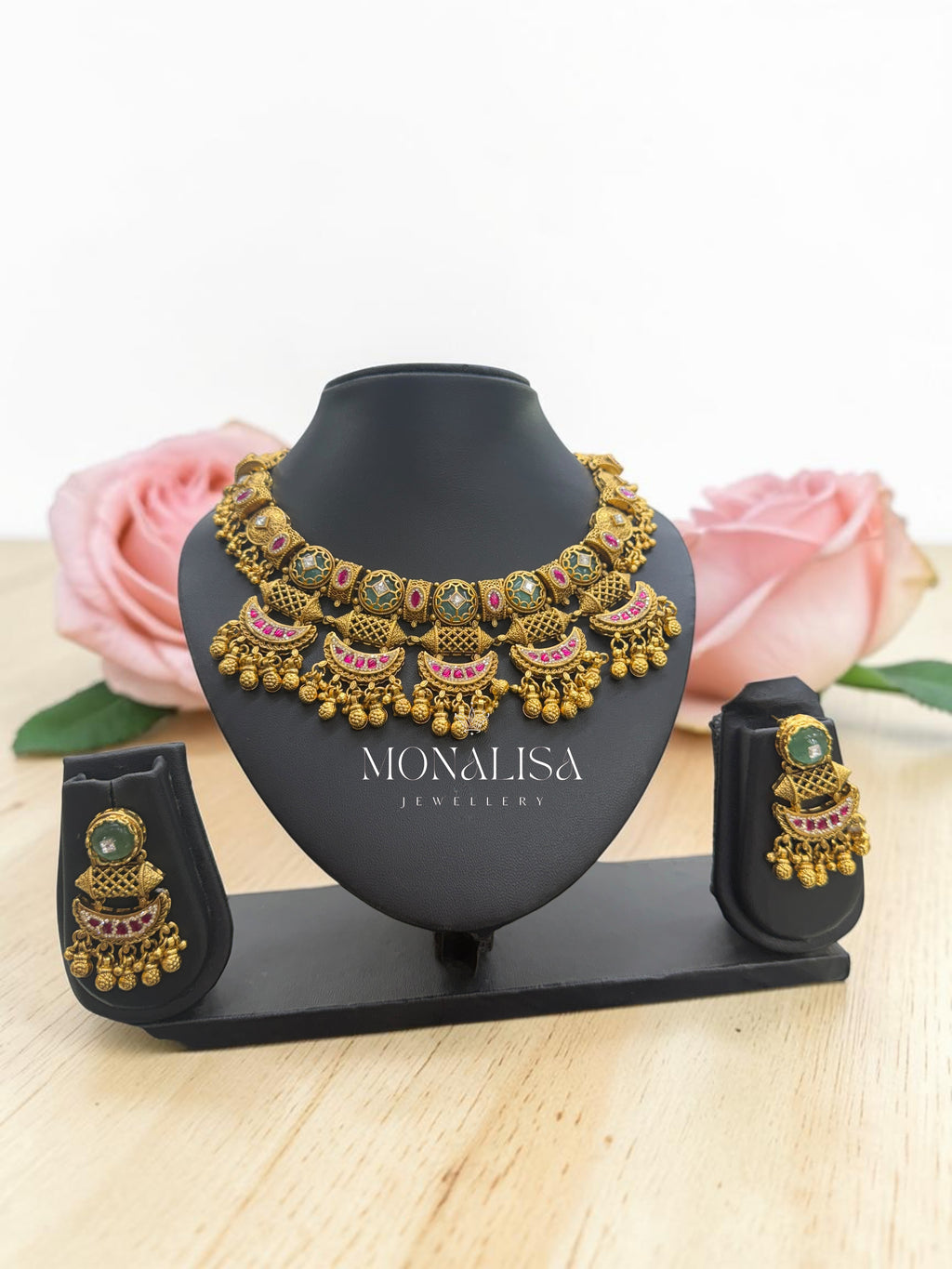 Srivati Antique Designer Necklace Set