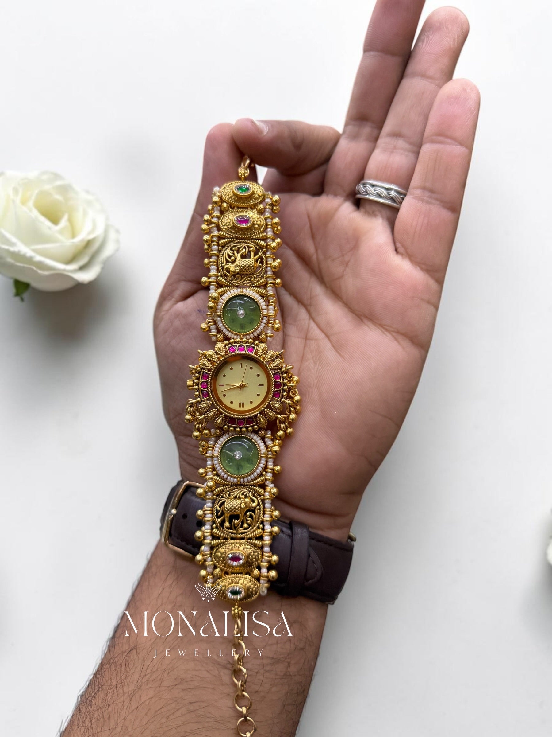 Ravina Antique Designer Watch