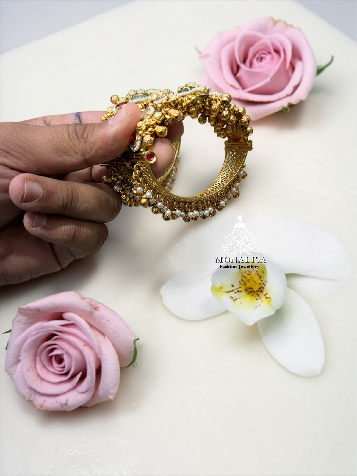 Khushi Antique Designer Bangles