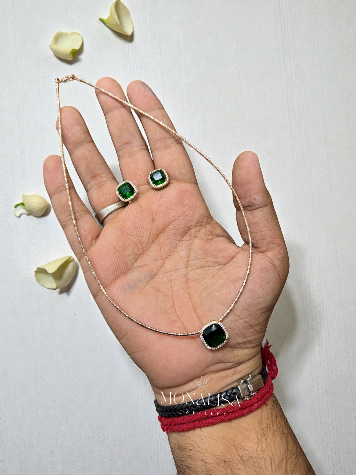 Kiara Dailywear Imported Golden Pendant Set