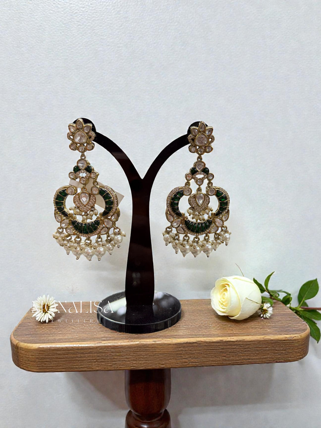 Vera Polki Desinger Earing