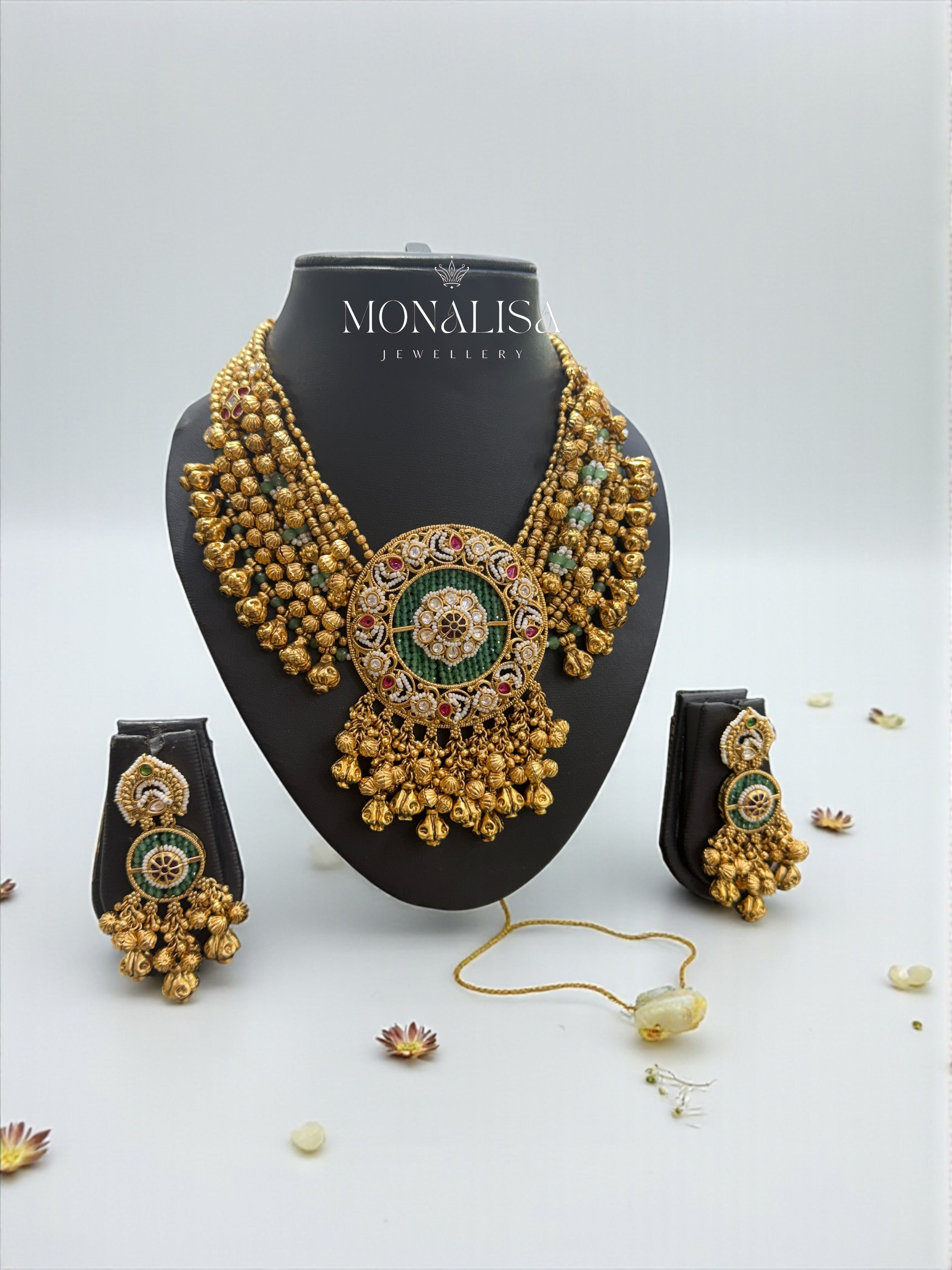 Miraka Antique Designer Necklace Set