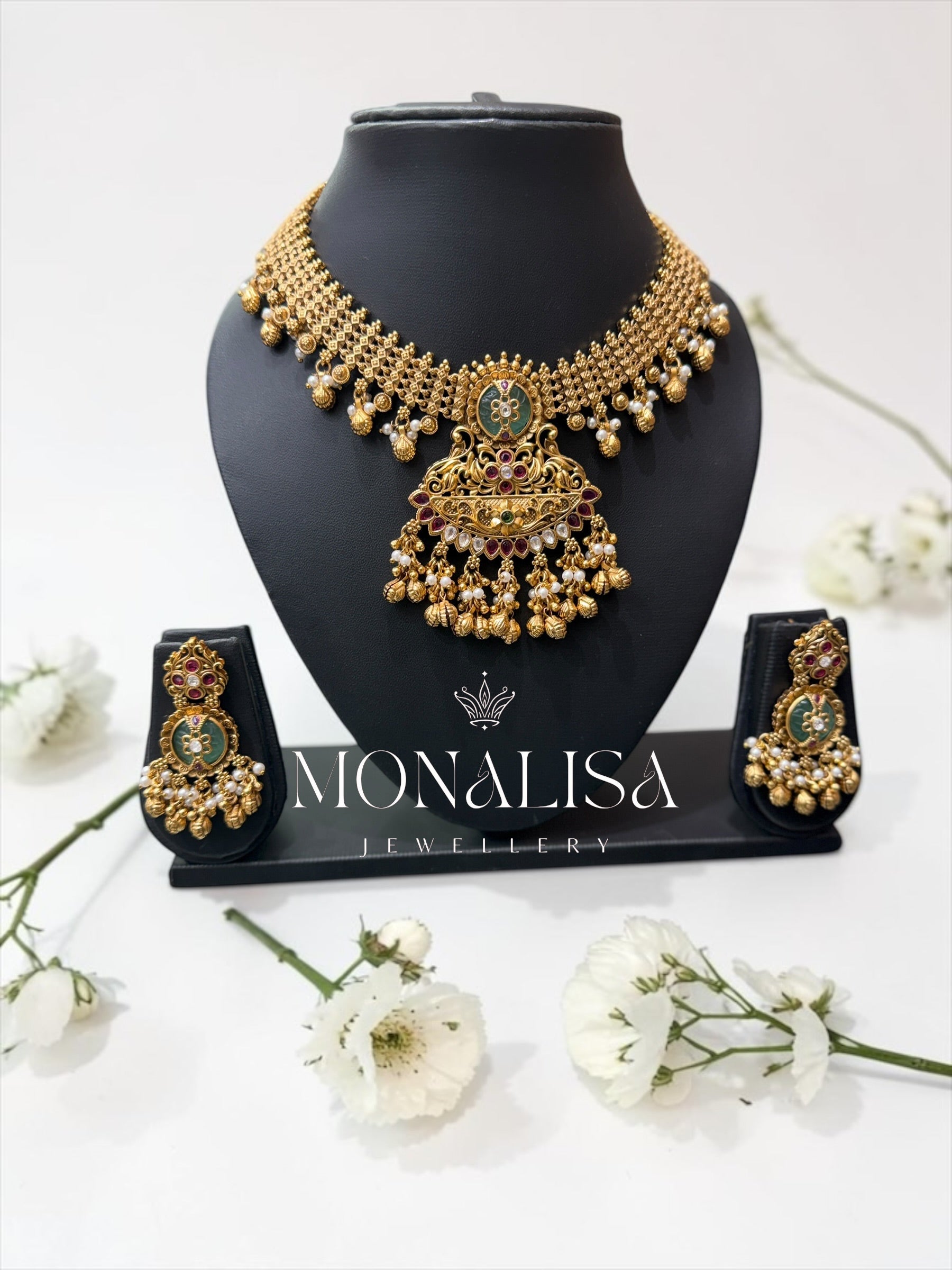 Mimanshi Antique designer Necklace Set