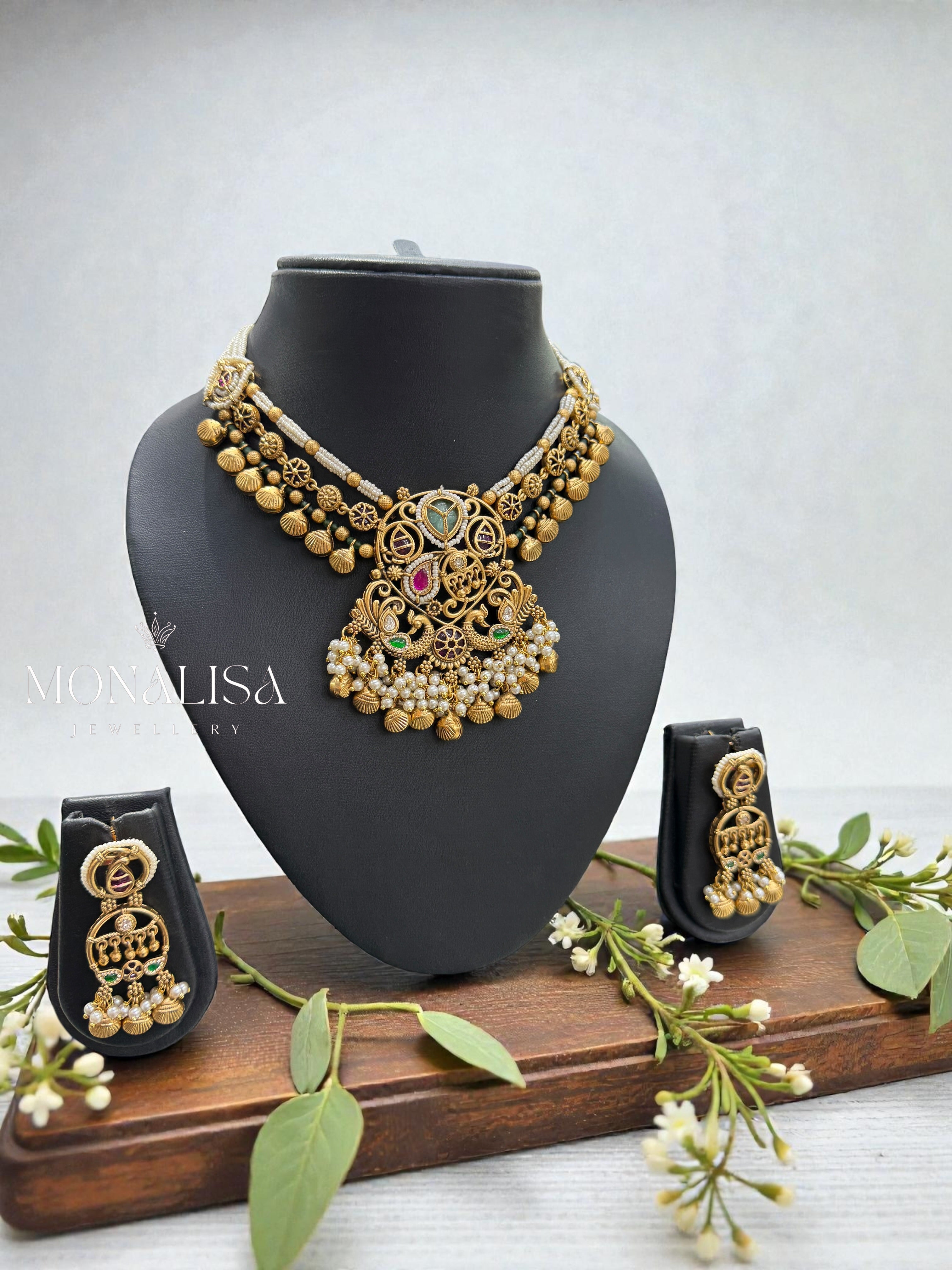 Gavini Antique Designer Necklace Set