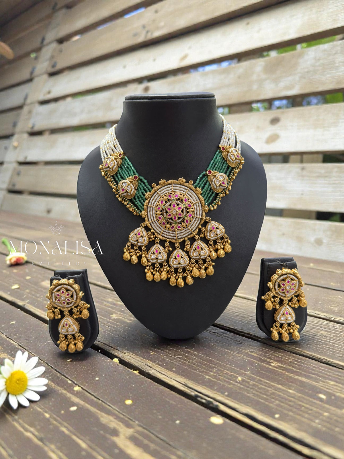 Vivara Antique Designer Necklace Set