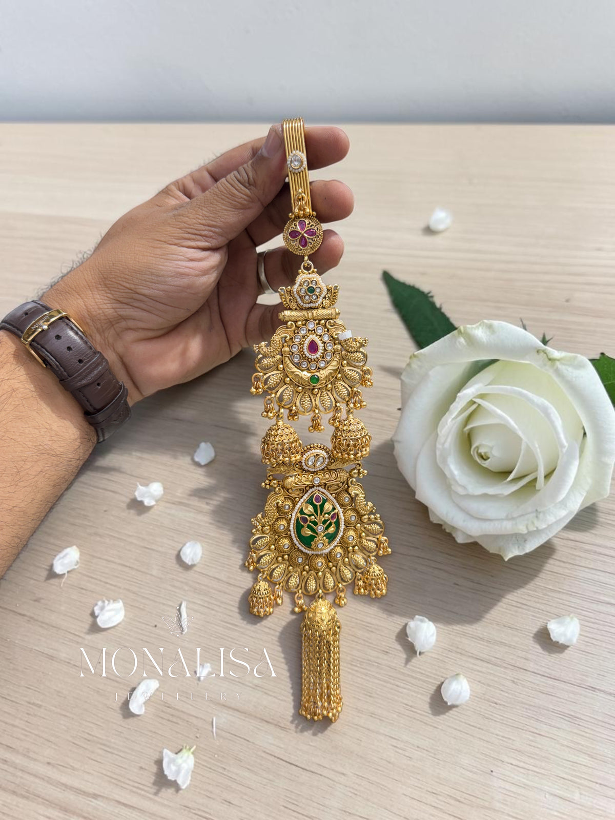 Samvika Antique Designer Challa