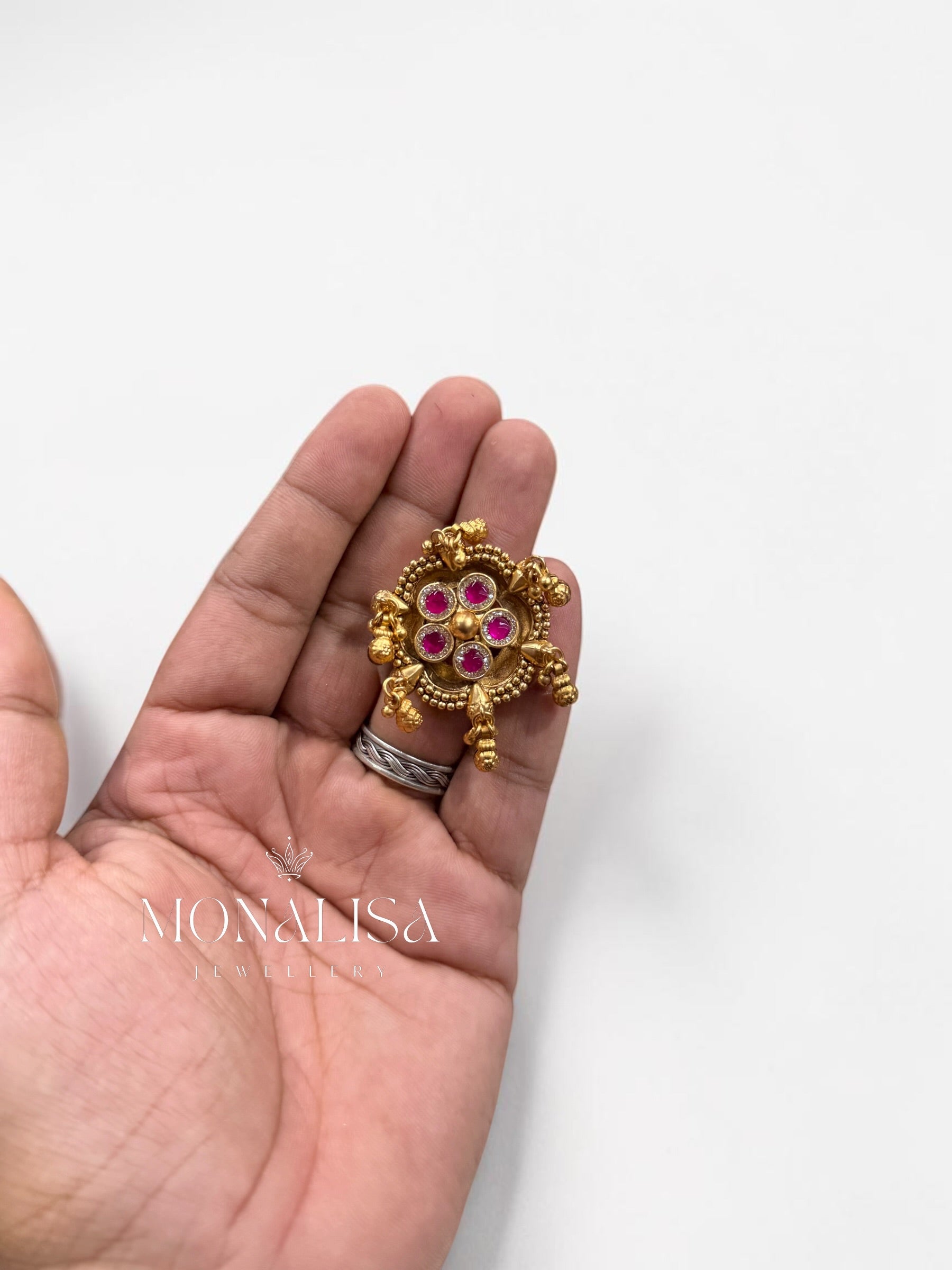 Anvi Antique Designer Ring