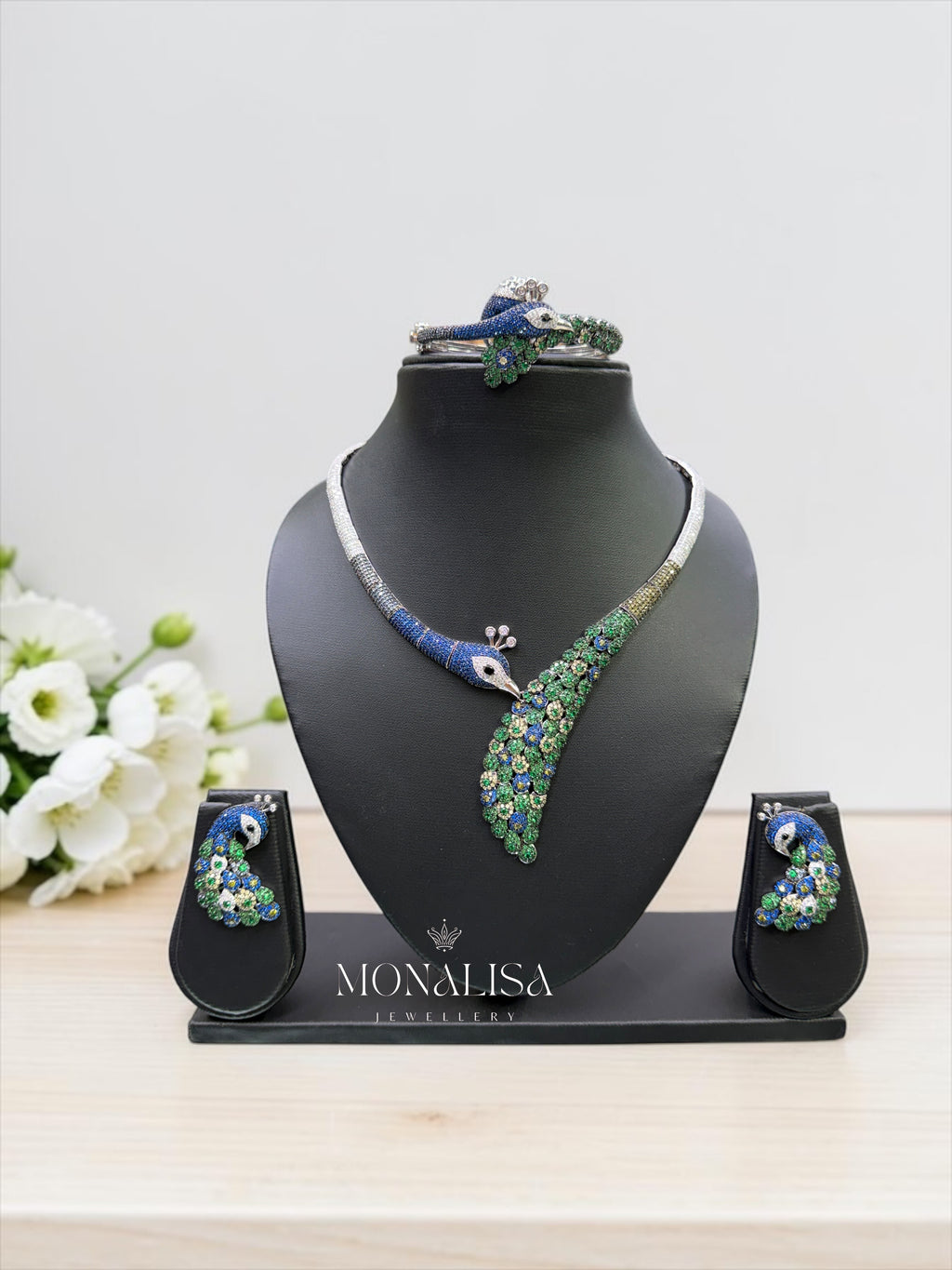 Mayuri Hasli Statement Combo Imported set