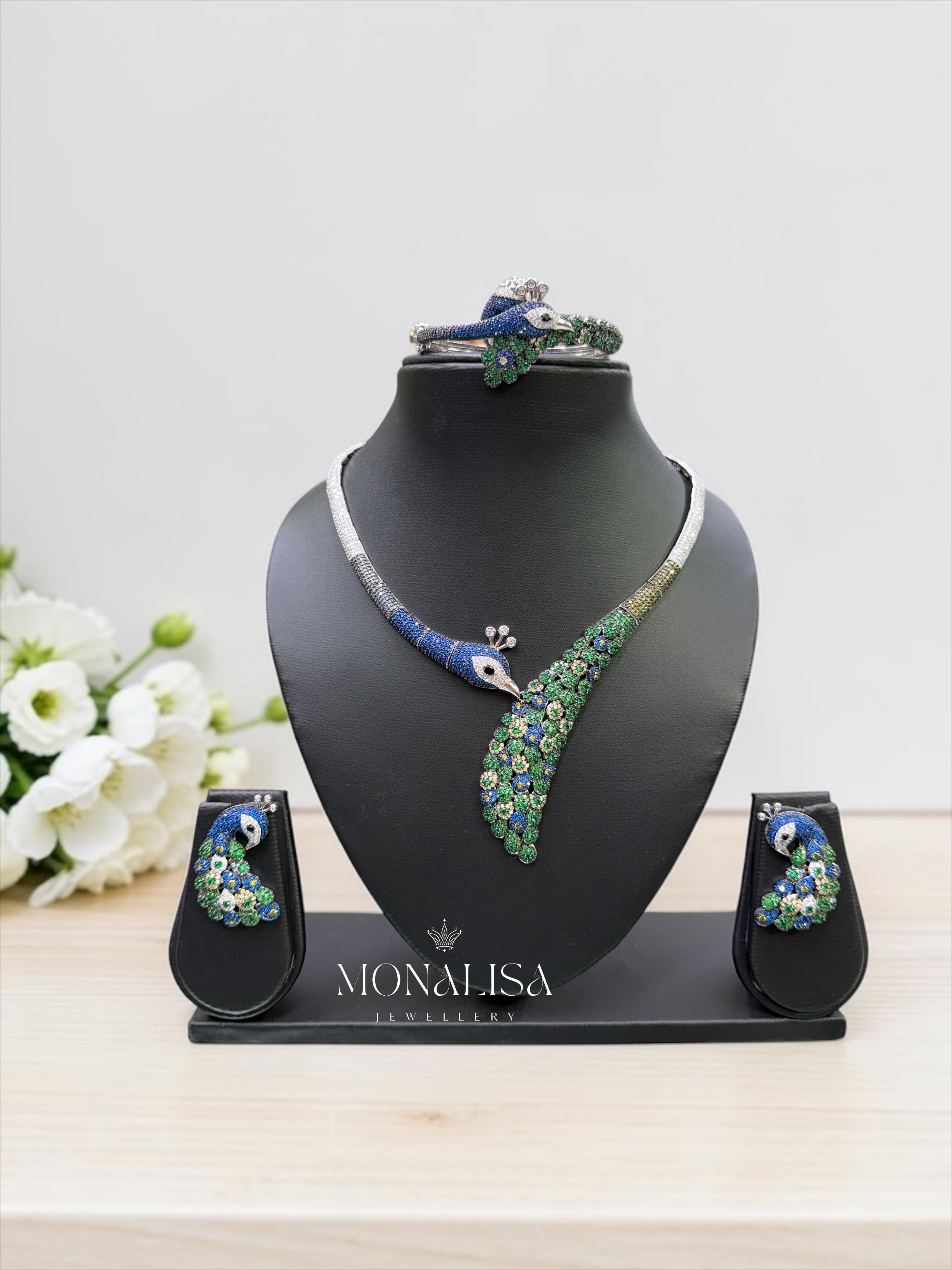 Mayuri Hasli Statement Combo Imported set