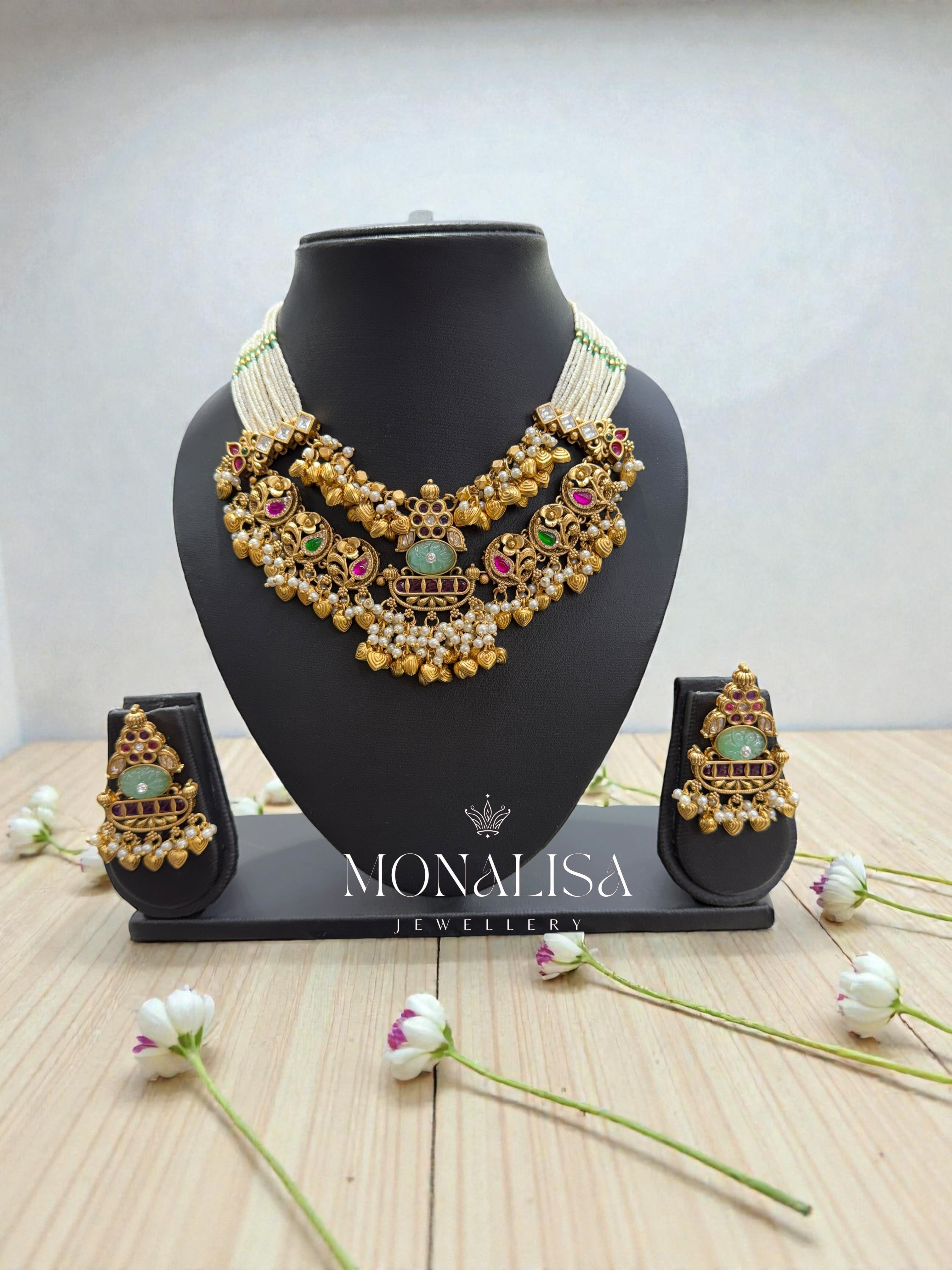 Risha Antique Designer Necklace Set