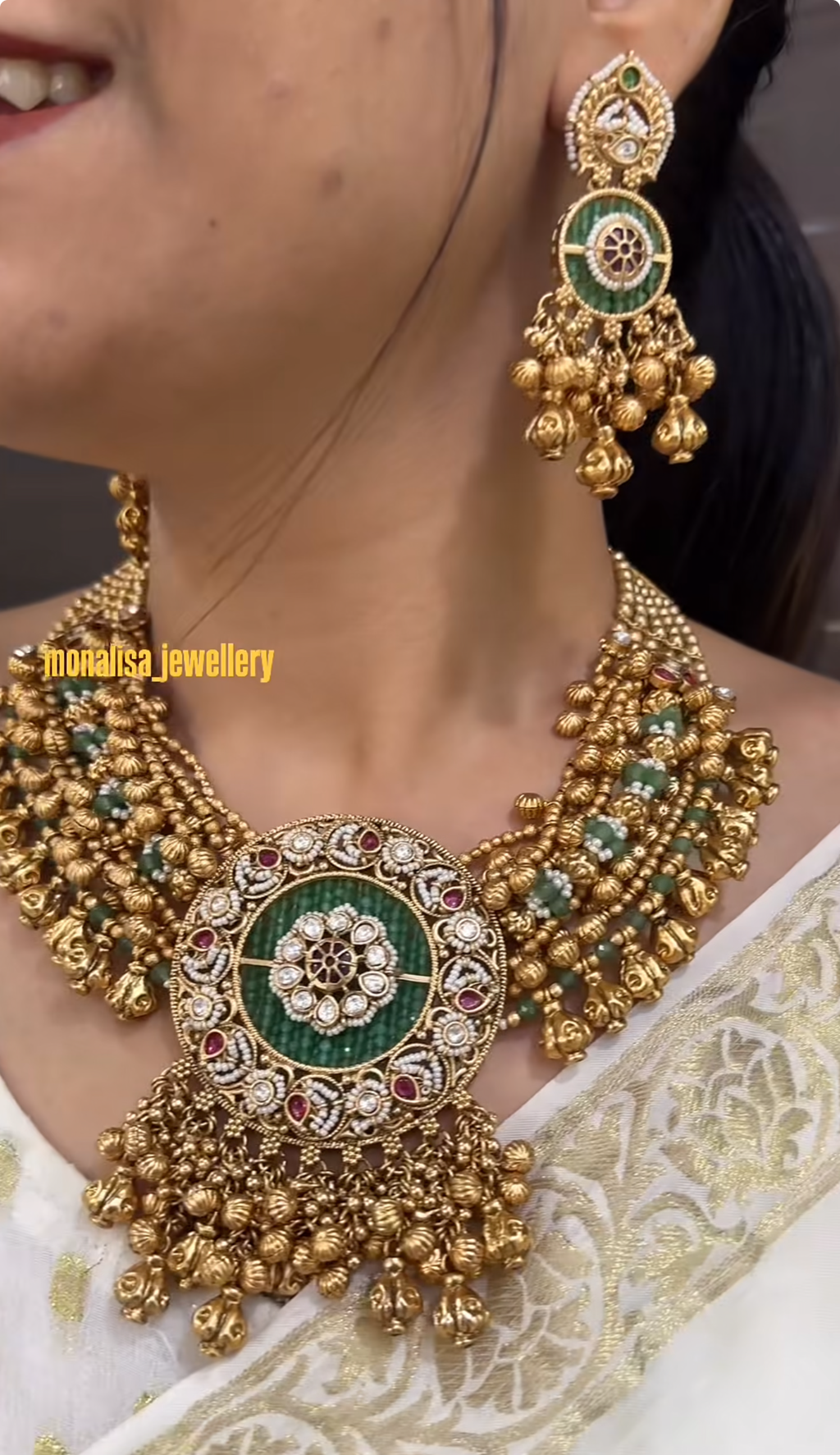 Saachi Antique Designer Necklace Set