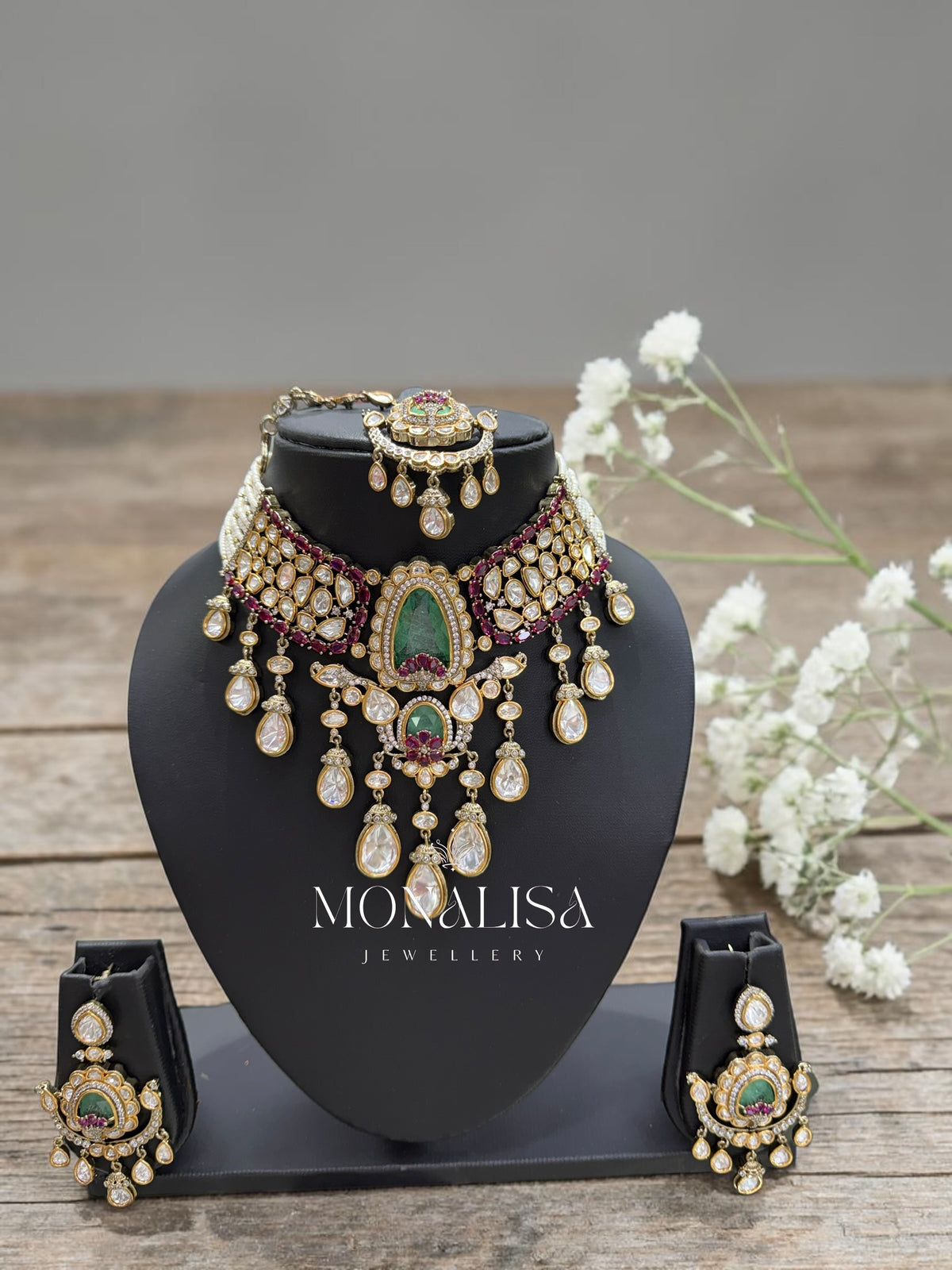 Siyona Polki Designer Necklace Set