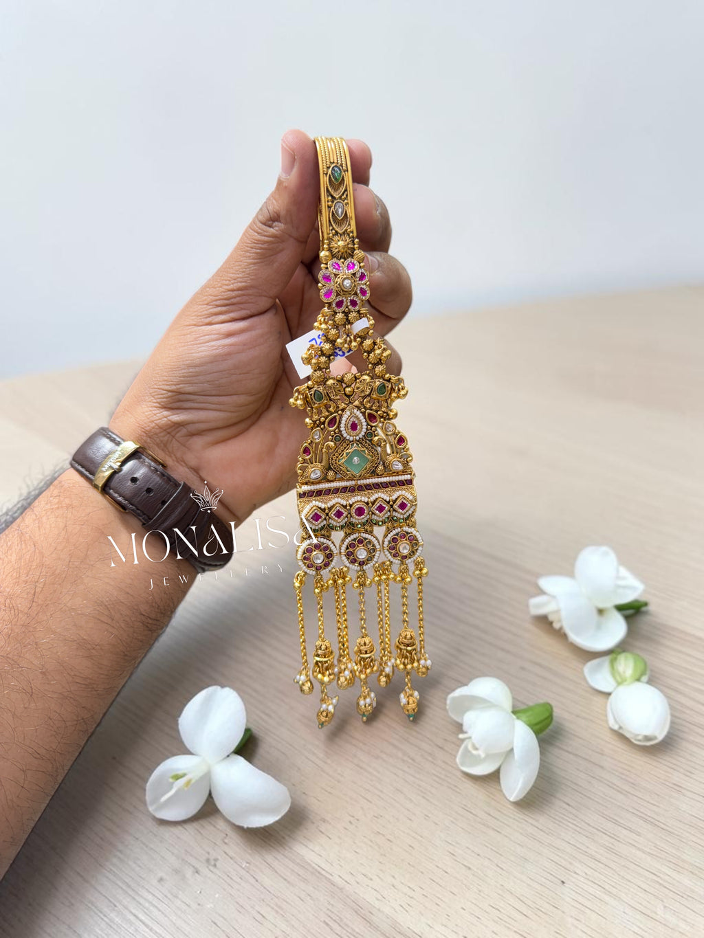 Atrangi Antique Designer Challa