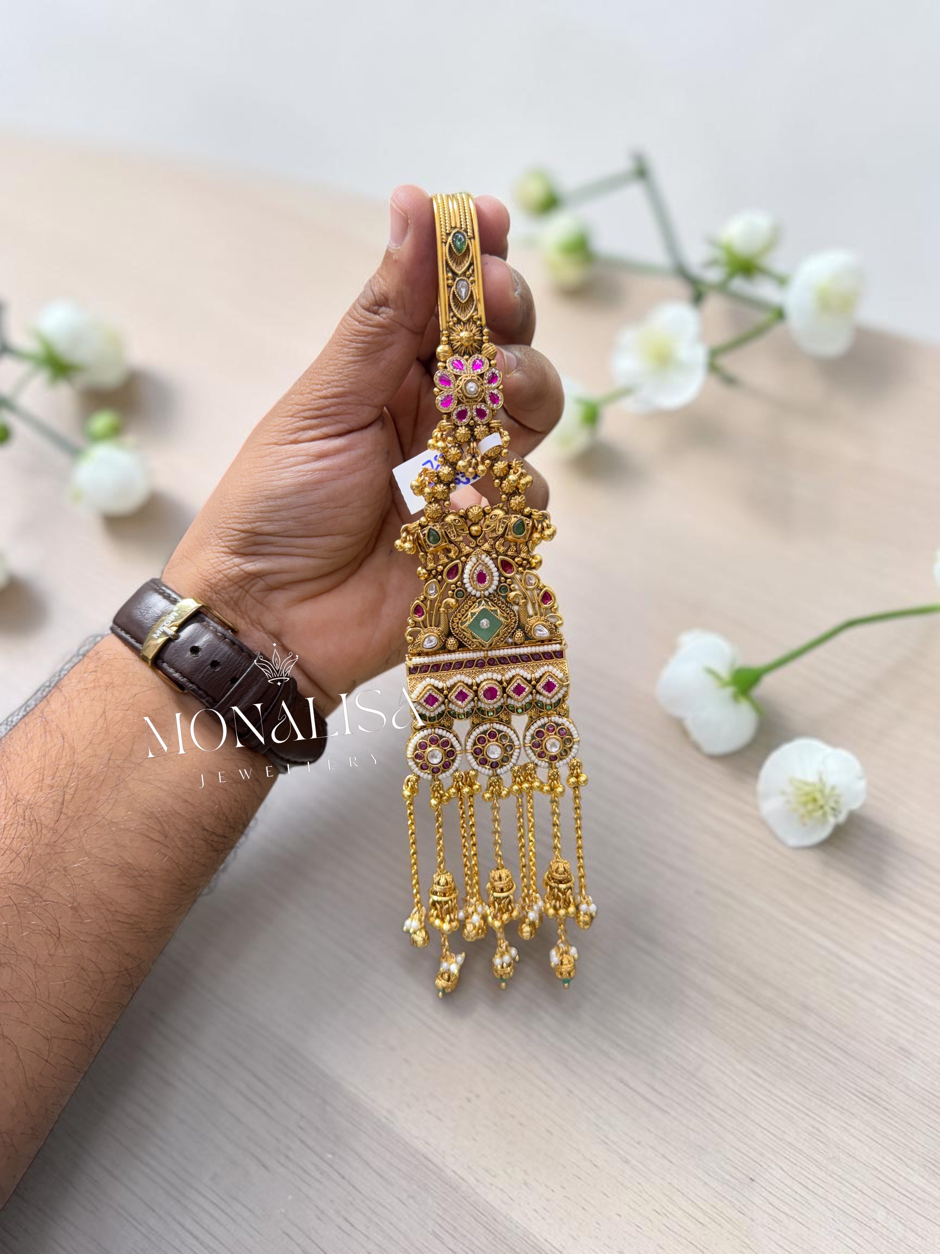 Atrangi Antique Designer Challa
