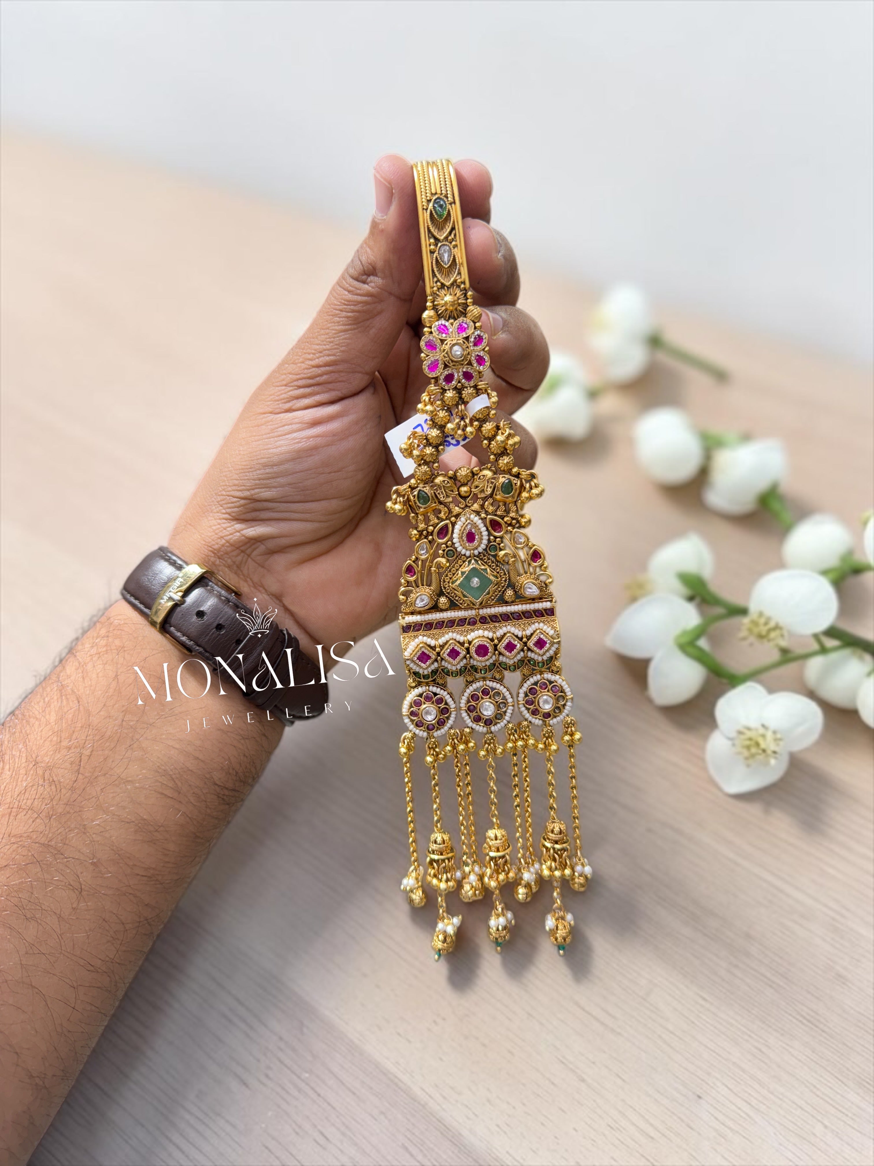 Atrangi Antique Designer Challa