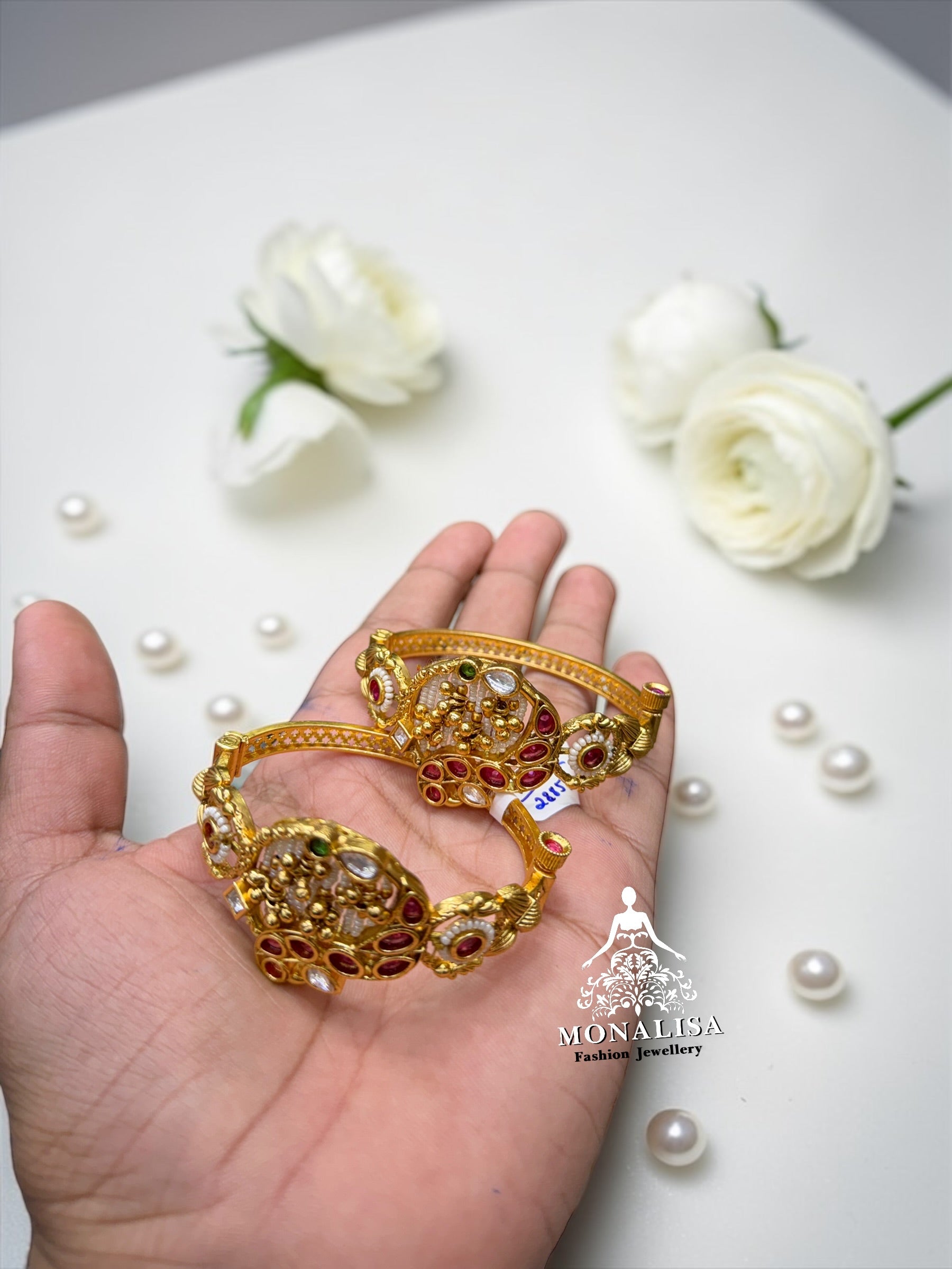 Dharvi Antique Designer Bangles