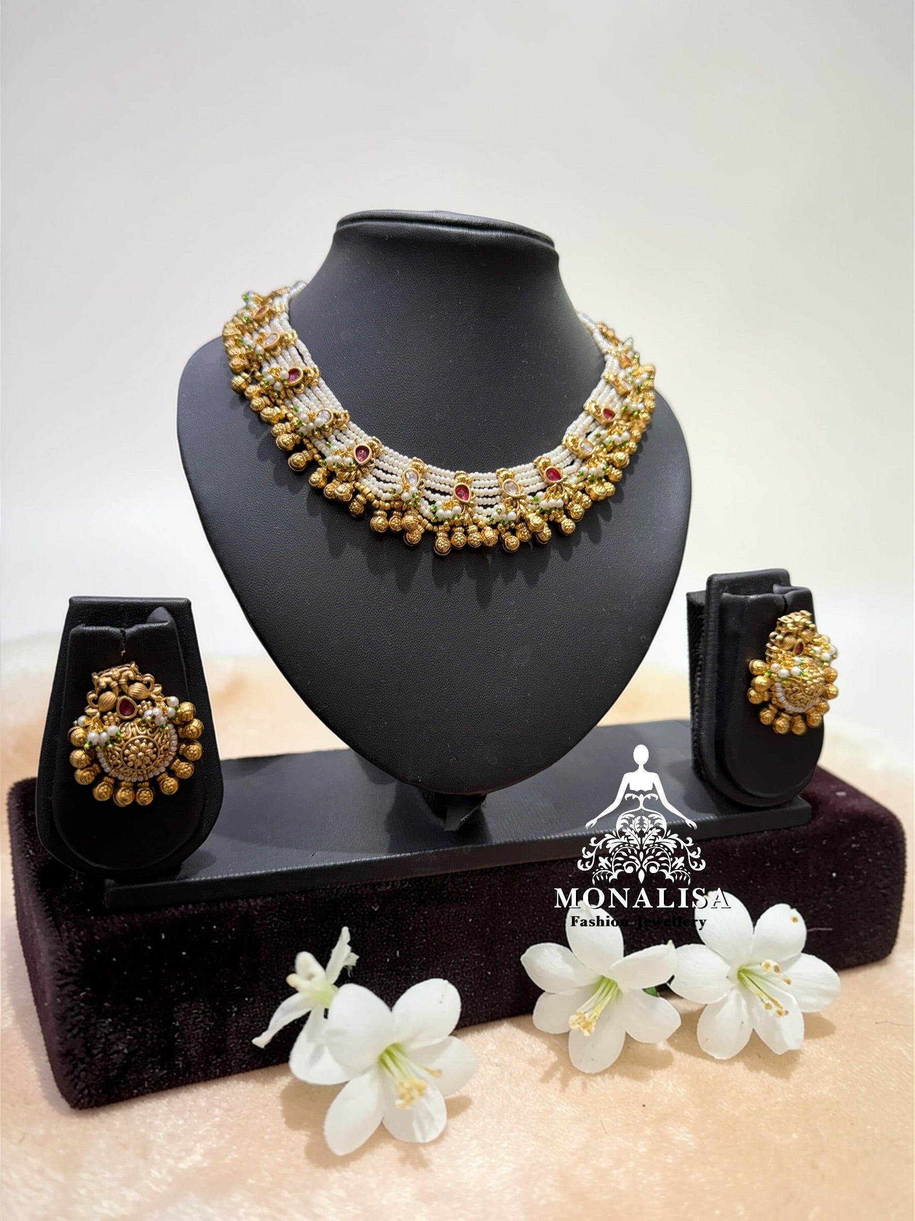 Motisa Antique Designer Necklace Set