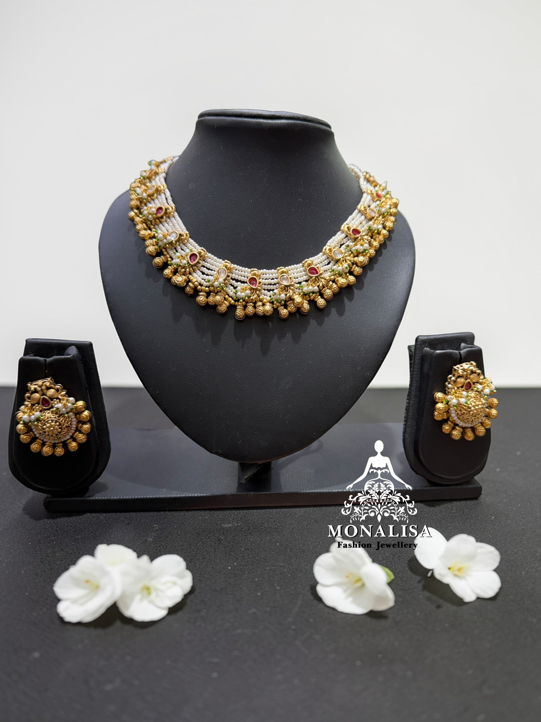 Motisa Antique Designer Necklace Set