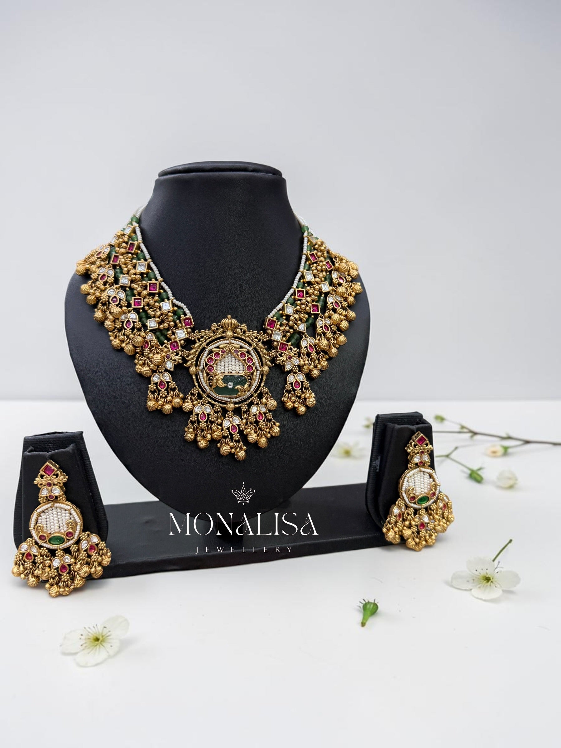 Yaatika Antique Designer Necklace Set