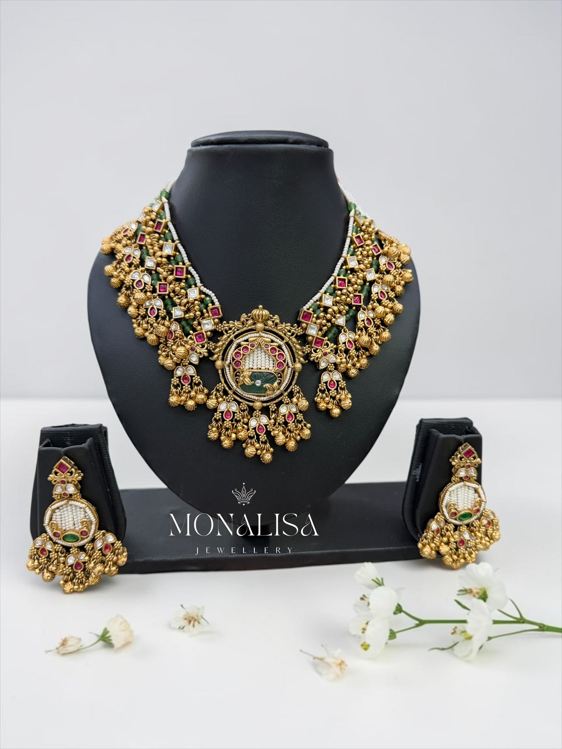 Yaatika Antique Designer Necklace Set
