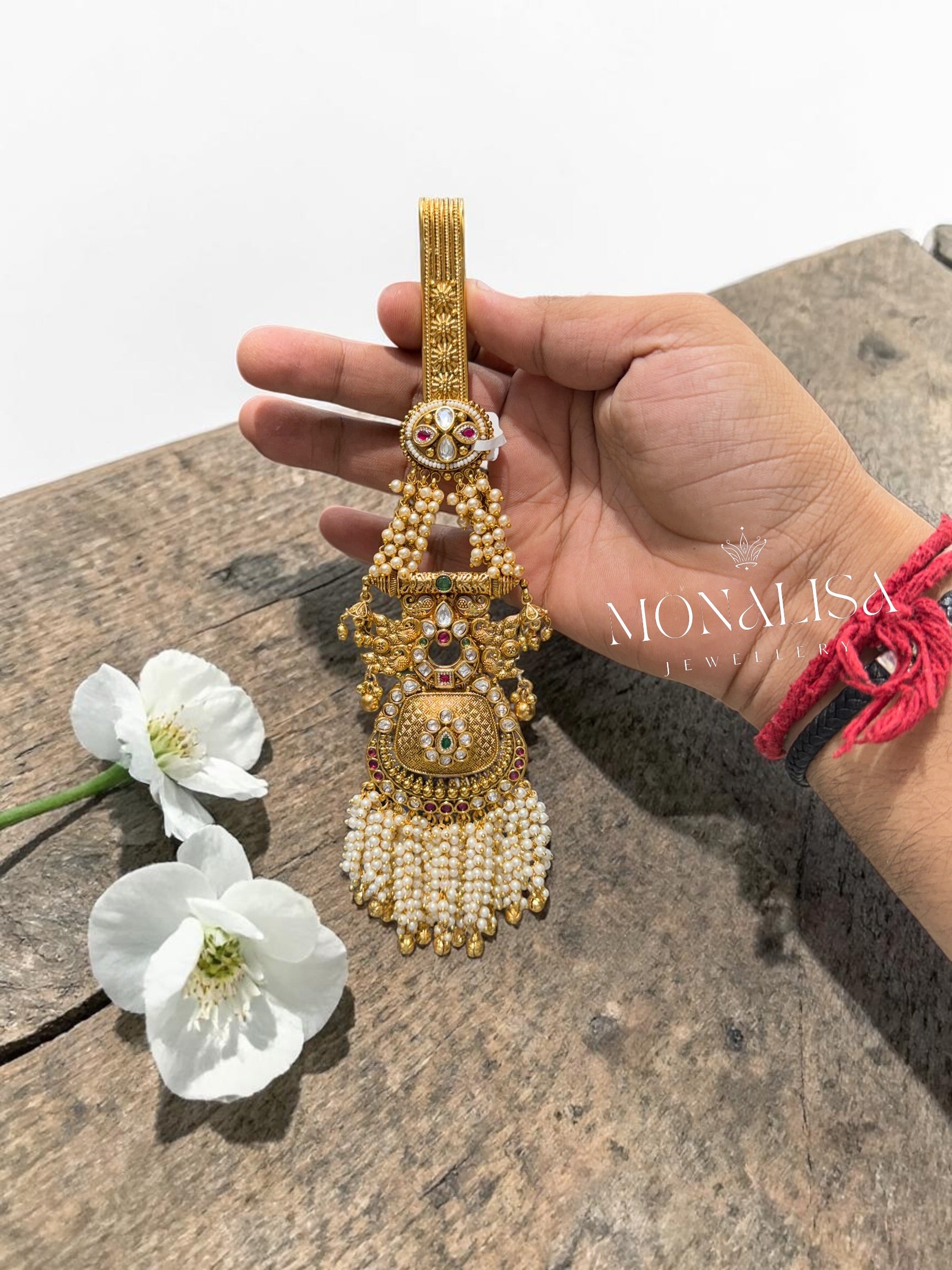 Sursi Antique Designer Challa