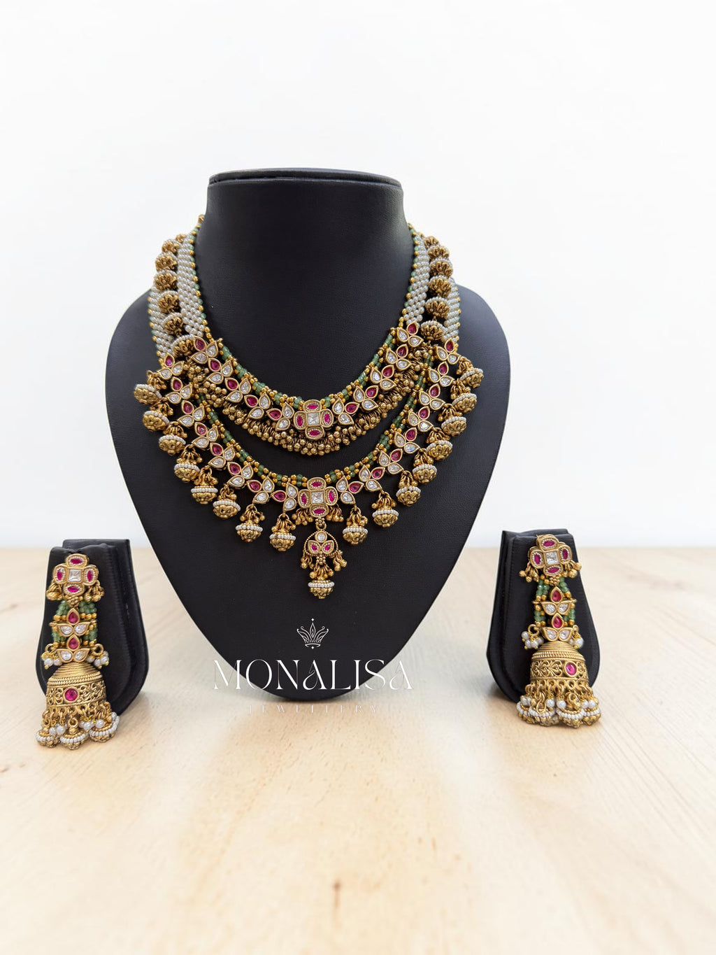 Sriva Antique Designer Necklace Set
