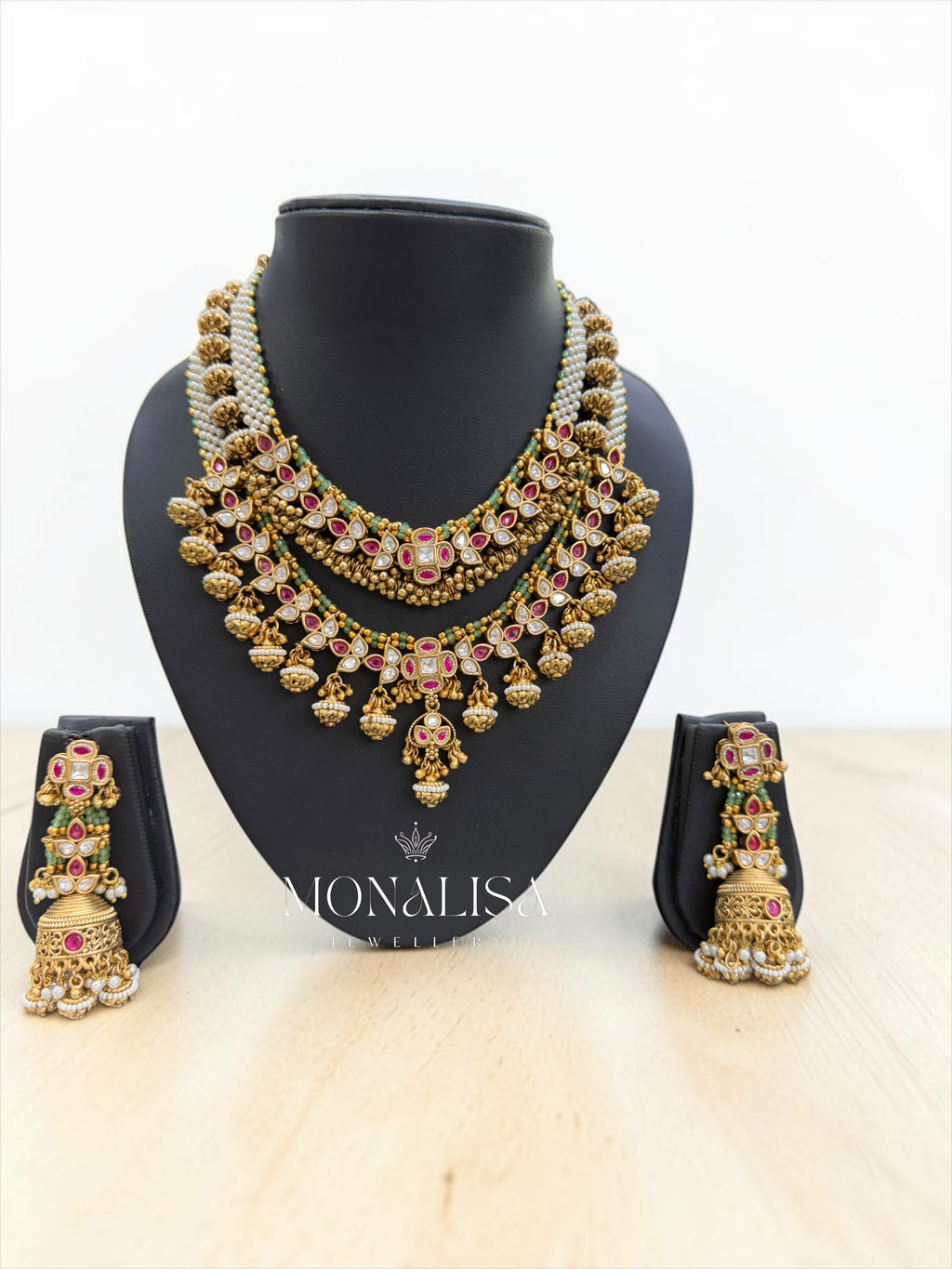 Sriva Antique Designer Necklace Set