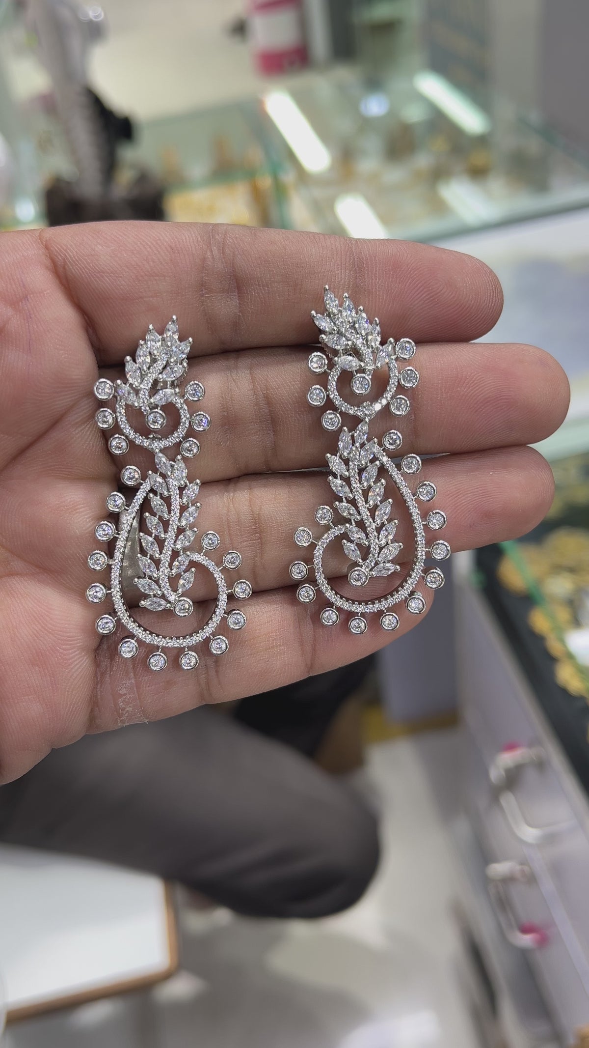 Ananya Diamond Earing
